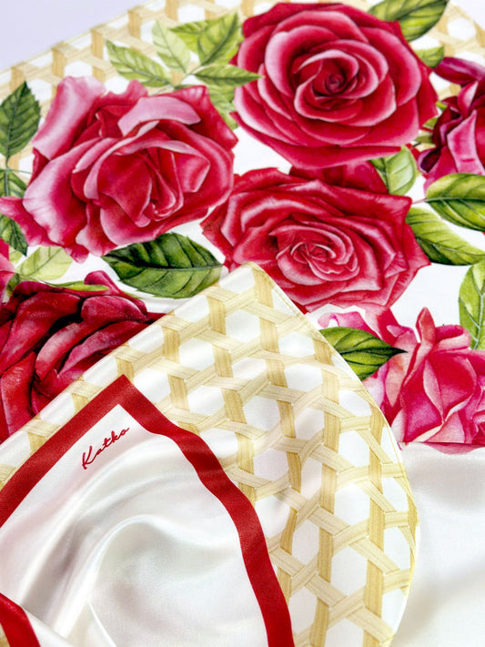 RED ROSE • 81 cm