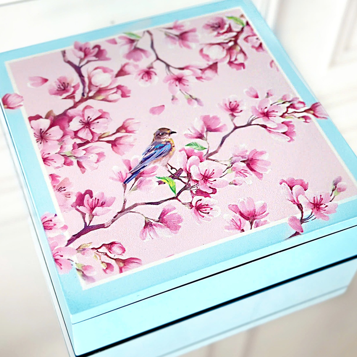 CHERRY BLOSSOM- hộp sơn mài