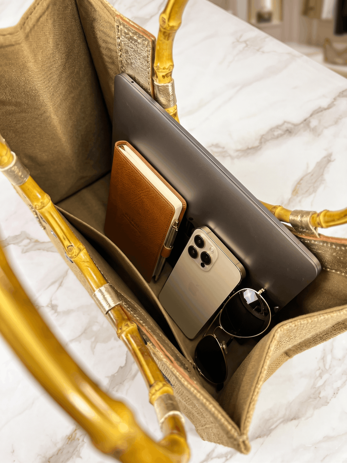 CHAMPAGNE - crystal tote